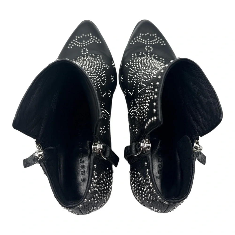 Mercer Edit Black Studded Leather Ankle Boots Size 5.5